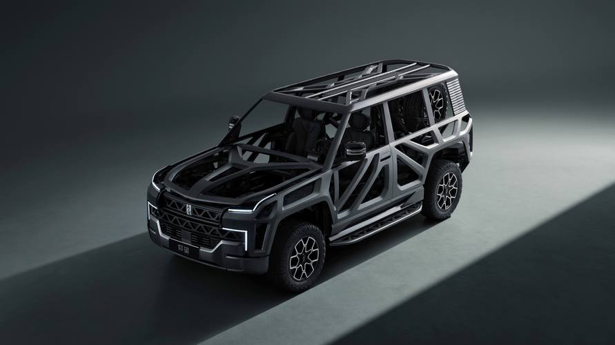 深圳12仰望U8硬派越野的科技魅力，国能汽车对传统燃油车市场的冲击